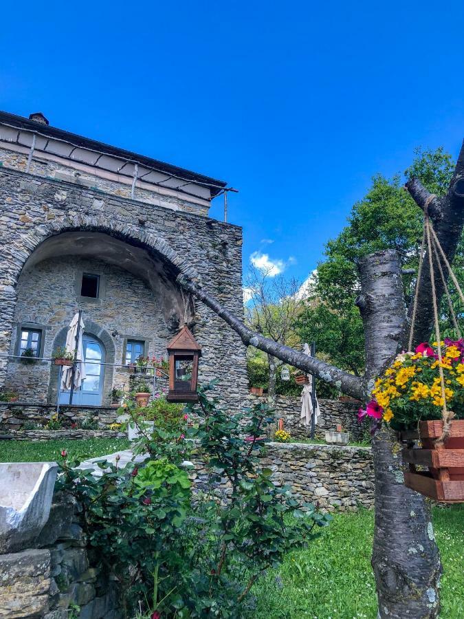 Agriturismo Casa Turchetti Comano  Dış mekan fotoğraf
